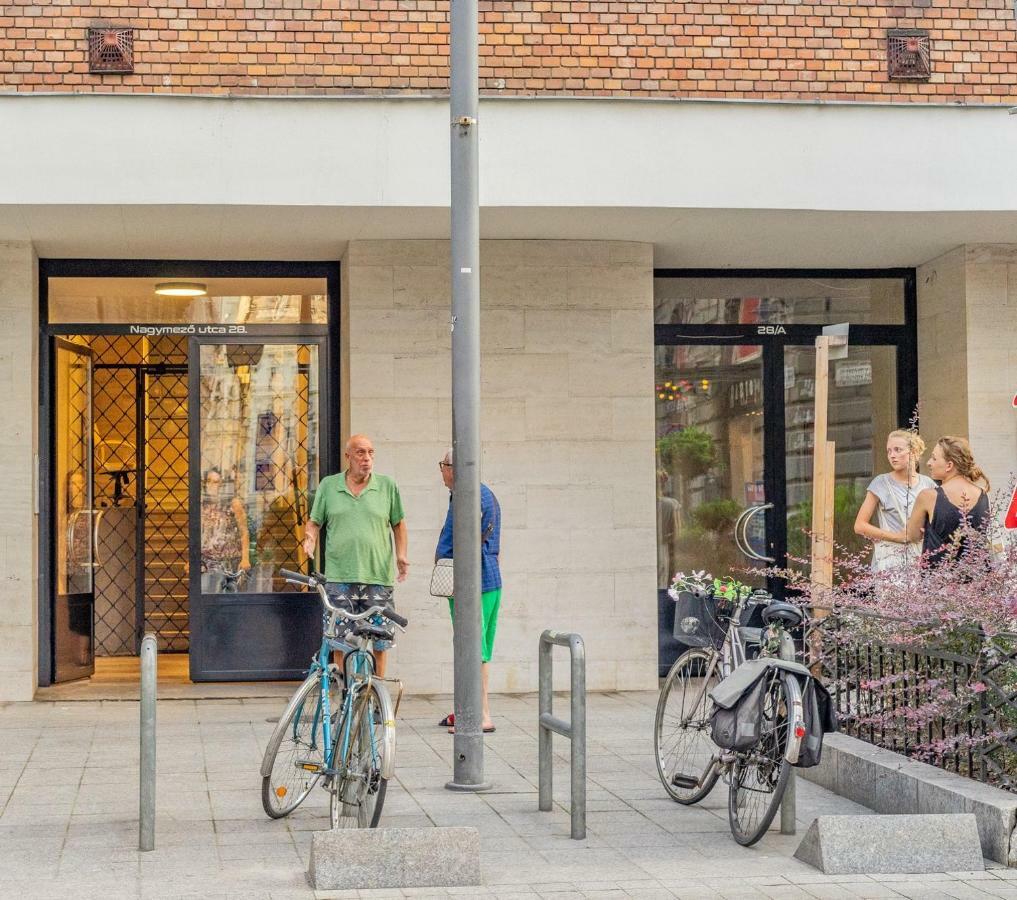 Gabi'S Central Broadway Nest @ Nagymezo Str Budapeşte Dış mekan fotoğraf